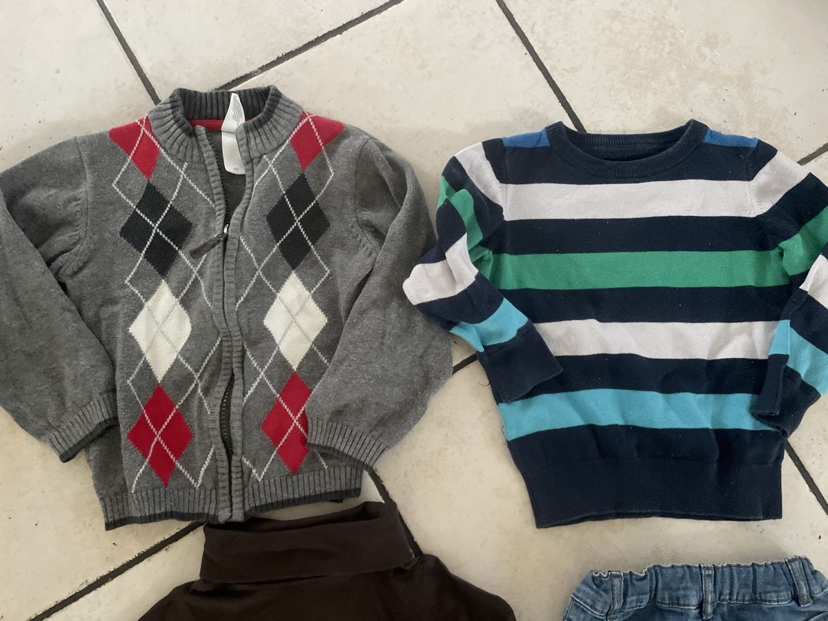 C&A Lotti & Set di vestiti: Cooles C&A Jungen Kleiderpaket Gr.92 – Usato da Obergerlafingen venduto da cabo4 3