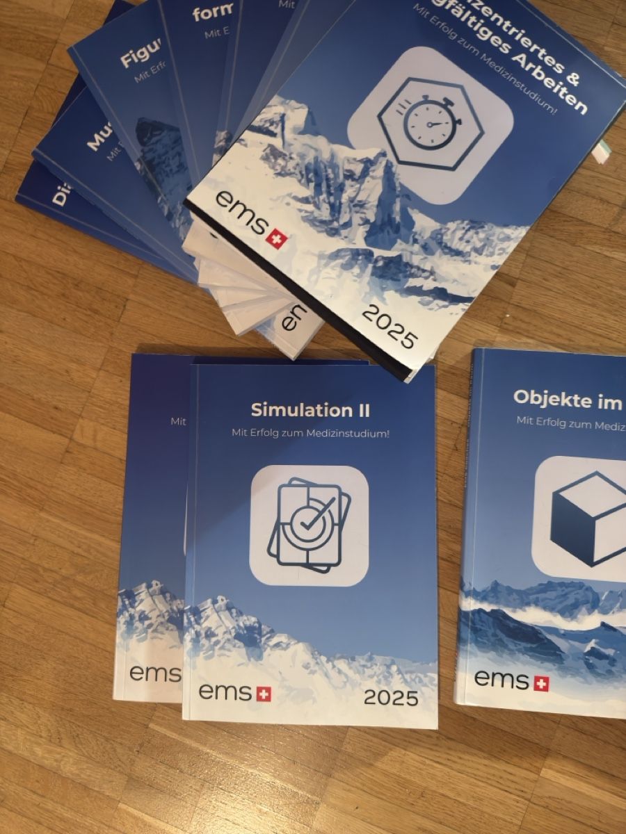 Libri: Komplettset NC Ems (riesig!!!)  – Usato da Basel venduto da Sarah921 9