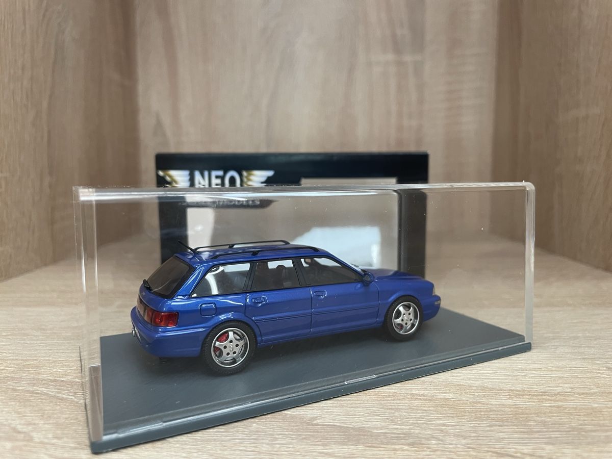 Audi Modellini d'auto: Audi RS2 1/43 by Neo – Nuovo e nell'imballaggio originale da Paradiso venduto da jovica1987 3
