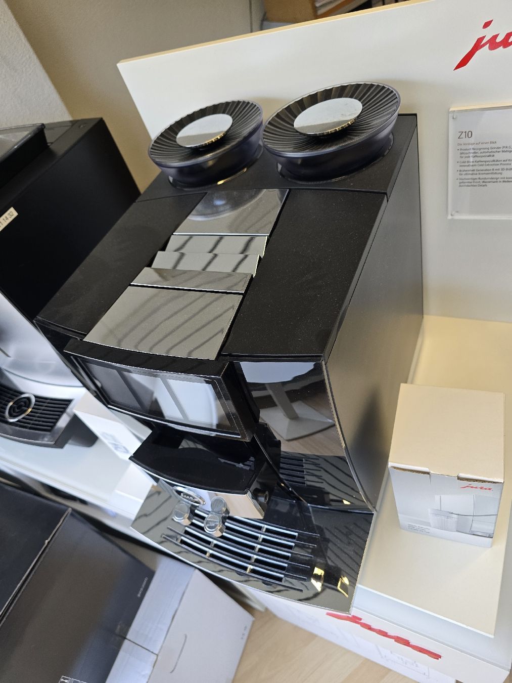 Jura Macchine per caffè & Macchine per espresso: Jura GIGA 10 Diamond Black – Nuovo (secondo la descrizione) da Chur venduto da Etvanessa 1
