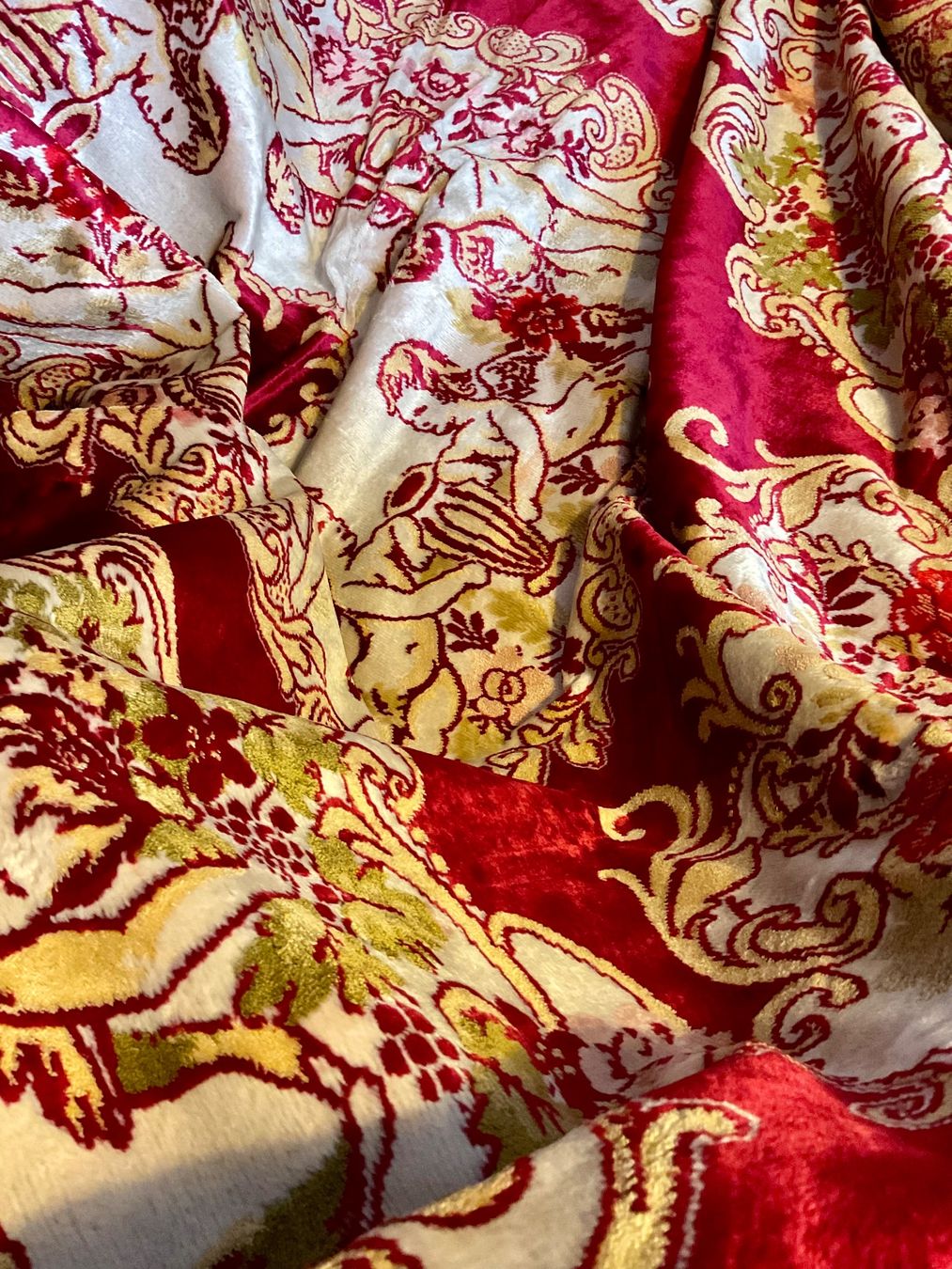 Coperte: Velours Decke, wunderschön, neuwertig – Nuovo (secondo la descrizione) da Herisau venduto da eri_2tb5 3