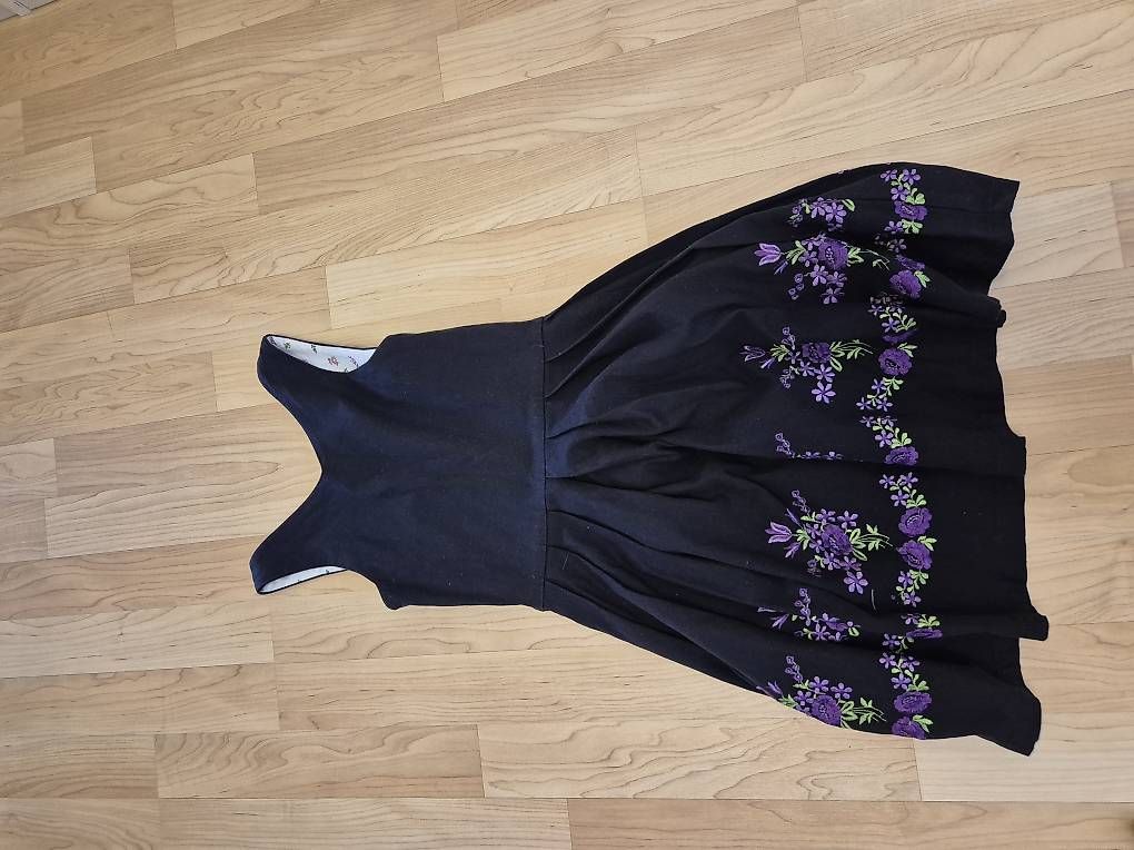 Kleider: Original Steindl Dirndl xs/s – Gebraucht aus Schaffhausen von RK205 2