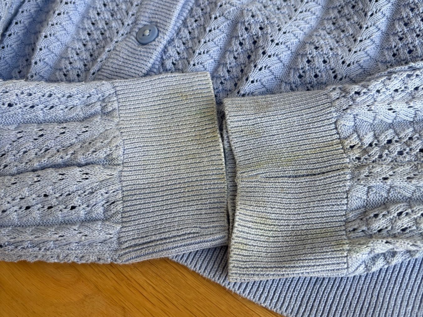 Pomp de Lux Kleiderpakete & -sets: 2 Pompdelux Cardigans 122/128 – Gebraucht aus Zürich von S_eva 1