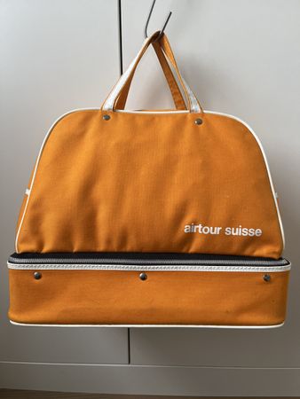 Kultige „airtour suisse“ Tasche