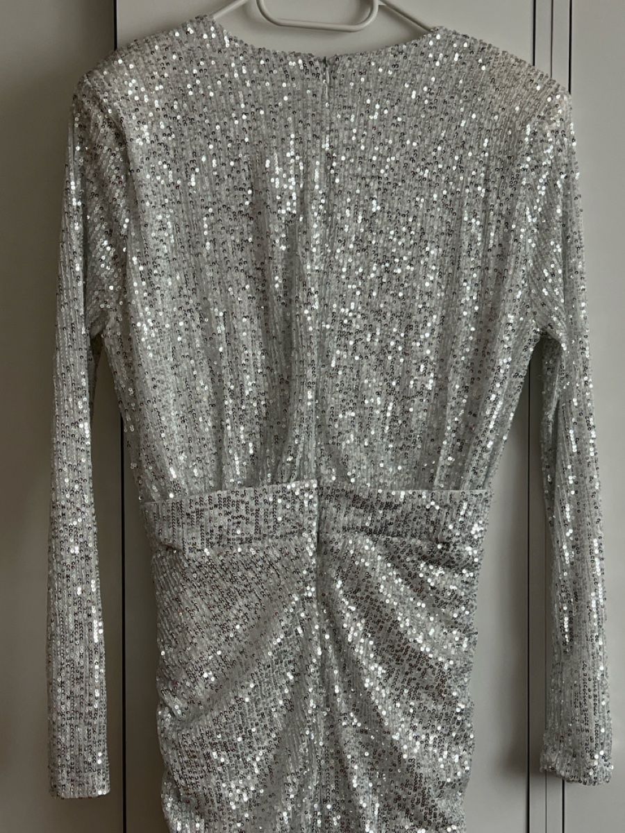 Vestiti: Robe blanche argentée à paillettes, M – Usato da Renens VD venduto da sar_bwz5 7