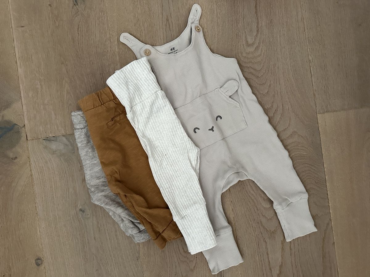 H&M Pantaloni: Hosenset Gr. 56 – Usato da Herzogenbuchsee venduto da GyK87