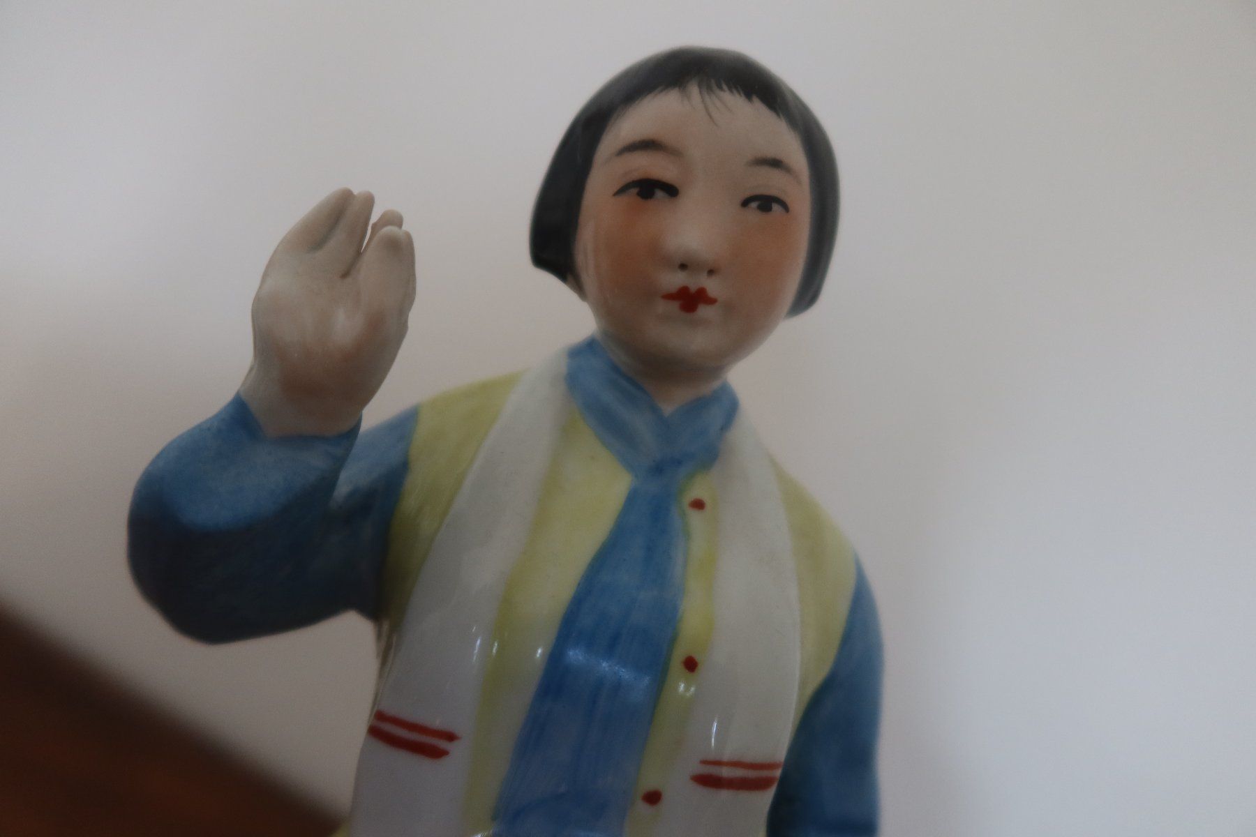 Statuette: Rotchina - Sitzende Frau – Usato da Chur venduto da zowie72 5