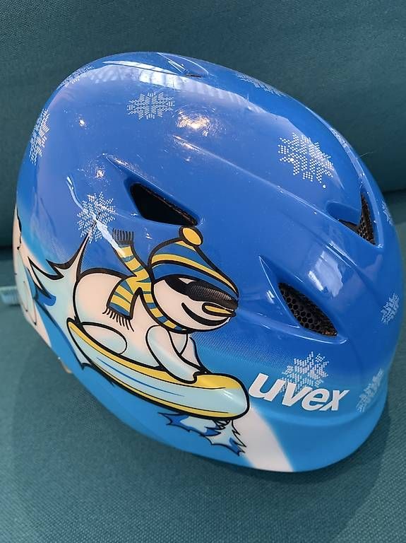 Helme: Skihelm Uvex 46-50 und 52-54 – Gebraucht aus Otelfingen von che_26d5