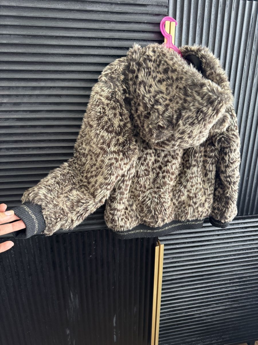 C&A Jacken & Mäntel: Jacket size 116 – Gebraucht aus Blonay von art_7f87