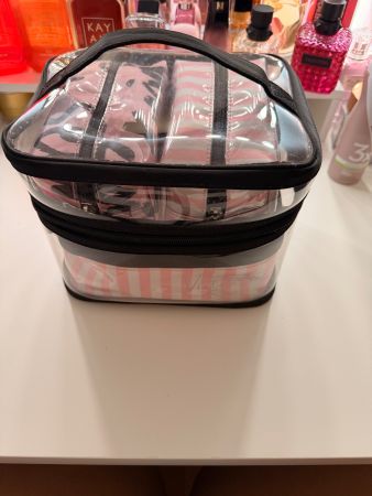 Victoria secret Travel bah
