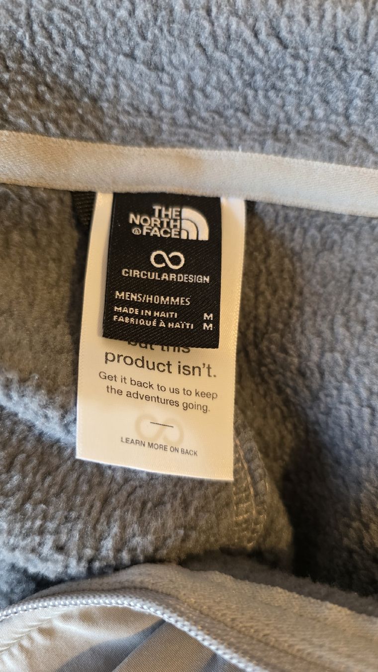 North Face Jacken: The North Face Jacke Grau, Grösse M – Gebraucht aus Dicken von anita-123 5