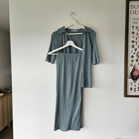 ZARA Zweiteiler Set Krepp - Hemd und Hose salbeigrün Gr. S
