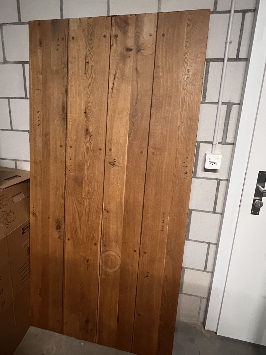 Tische: Eiche Holztisch  – Gebraucht aus Ostermundigen von Malediva 1