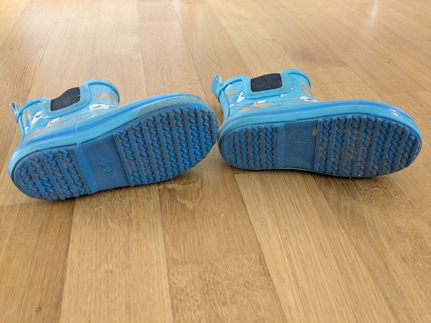 Scarpe per ragazzi: Bequeme Gummistiefel Gr24, Marke "Beck" – Usato da Wettingen venduto da wettingen23 4