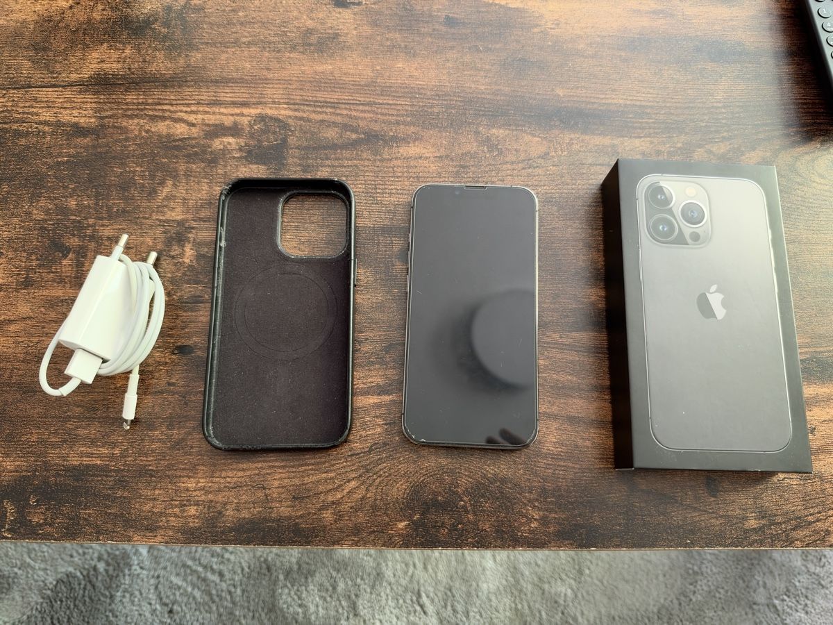 Apple Telefoni cellulari / Smartphones: iPhone 13 Pro 256GB – Usato da Winterthur venduto da flavioc