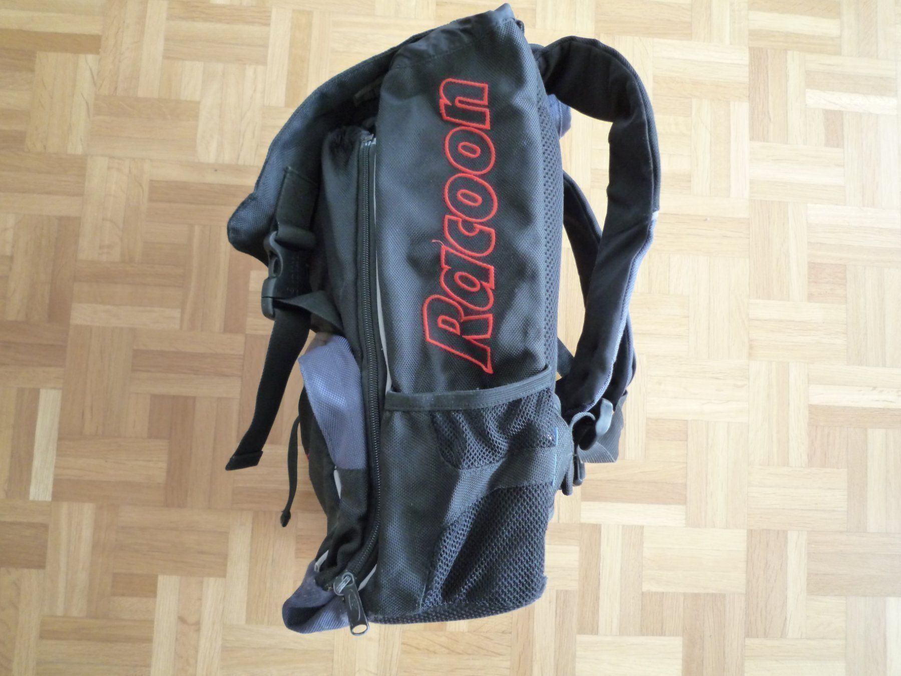 Racoon Zaini: Rucksack "Racon Surf" – Usato da Rafz venduto da Sonnenblume305 1