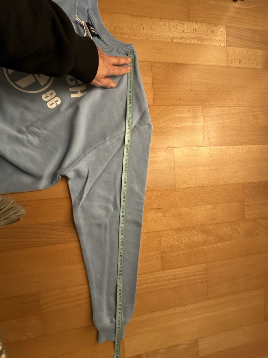 FCZ Pullover & Sweatshirts: FC Zürich Pullover Hellblau - Neu mit Etikett, Grösse M! – Neu (gemäss Beschreibung) aus Horgen von Ddega 8