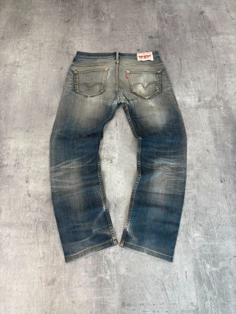 Vintage Levis Straight Jeans (M)