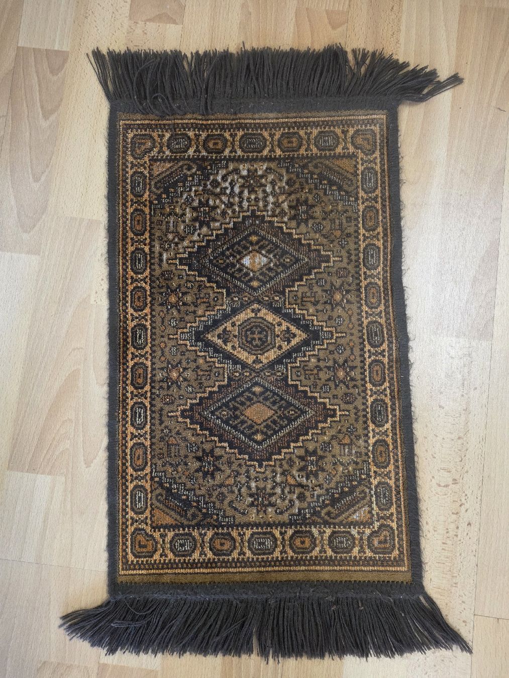 Tappeti: Kleiner Vintage Teppich, 69x34cm – Usato da Rieden AG venduto da RuvensBrocki
