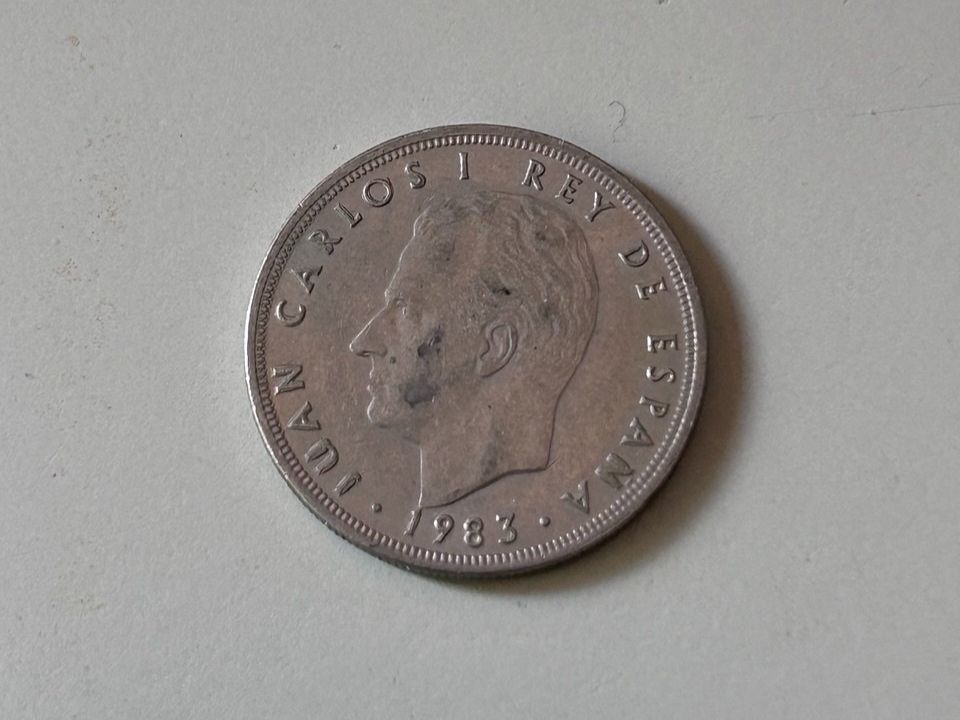 Tutti le monete: 5 Pesetas spagnola 1983 – Usato da Giubiasco venduto da LorisVale 1