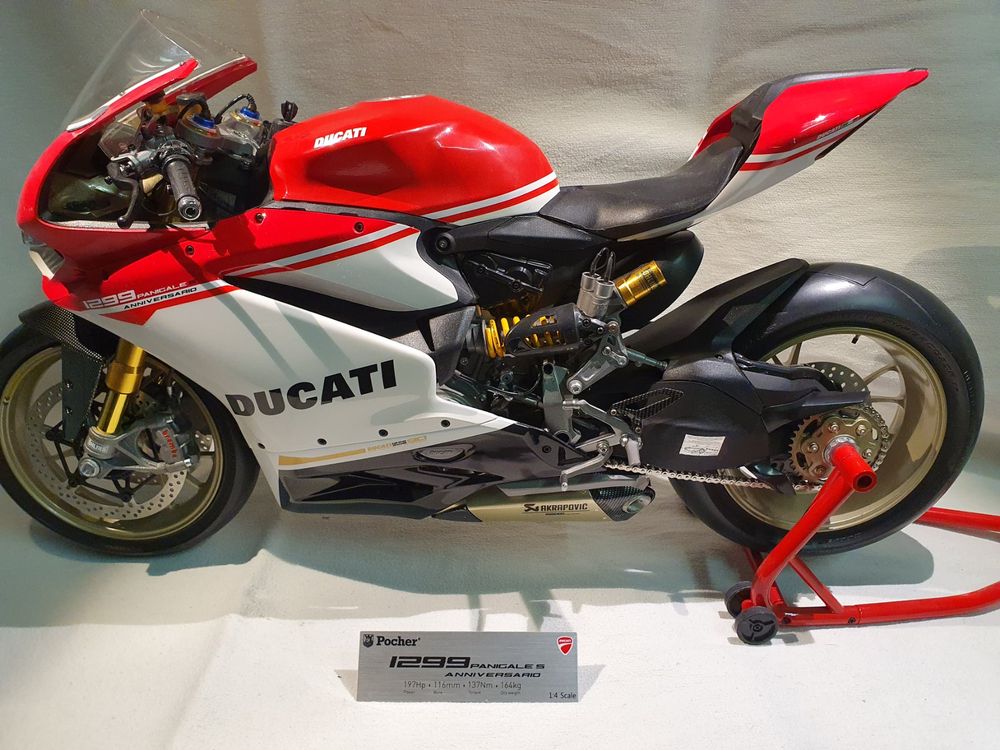 Pocher ducati store panigale anniversario