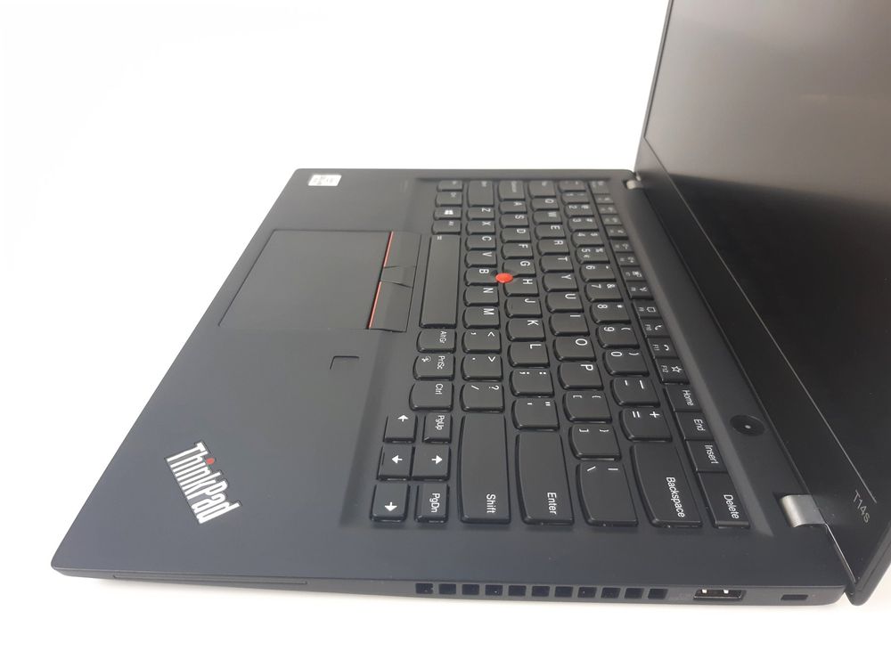 Lenovo ThinkPad T14s G1 / i5-10310U / 16 / 256 / CH Layout 5