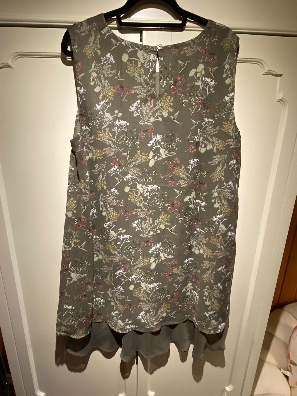 Vestiti: Damenkleid-Olivegrün-Gemustert – Usato da Meienried venduto da ManuelaBoutique 4