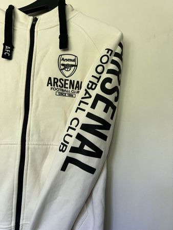 Kapuzenpullover Arsenal Grösse S weiss guter Zustand