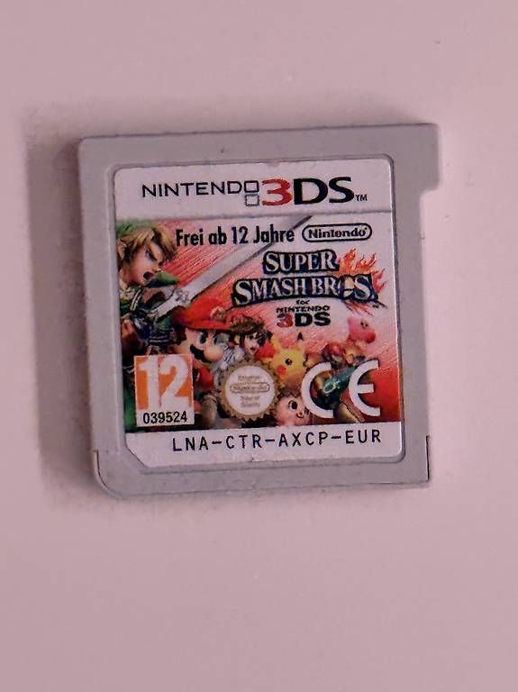 Nintendo Giochi: Nintendo 3DS Spiel: Super Smash Bros. – Usato da Hildisrieden venduto da Frentz