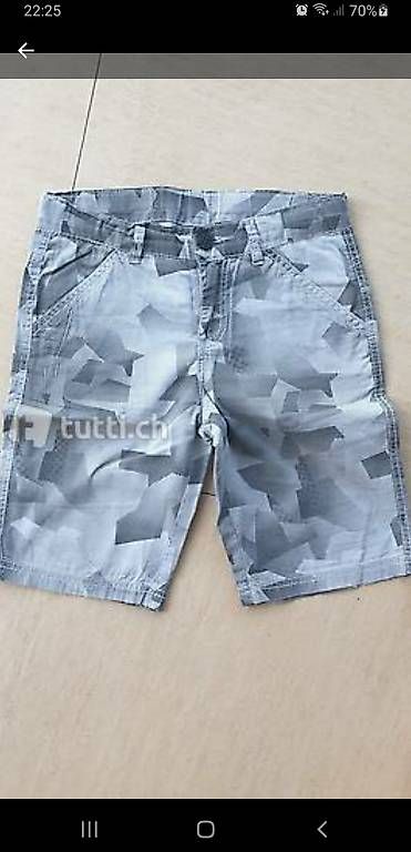 Pantaloni: Shorts kurze Hose Gr 140 – Usato da Gamprin venduto da man_j9fr