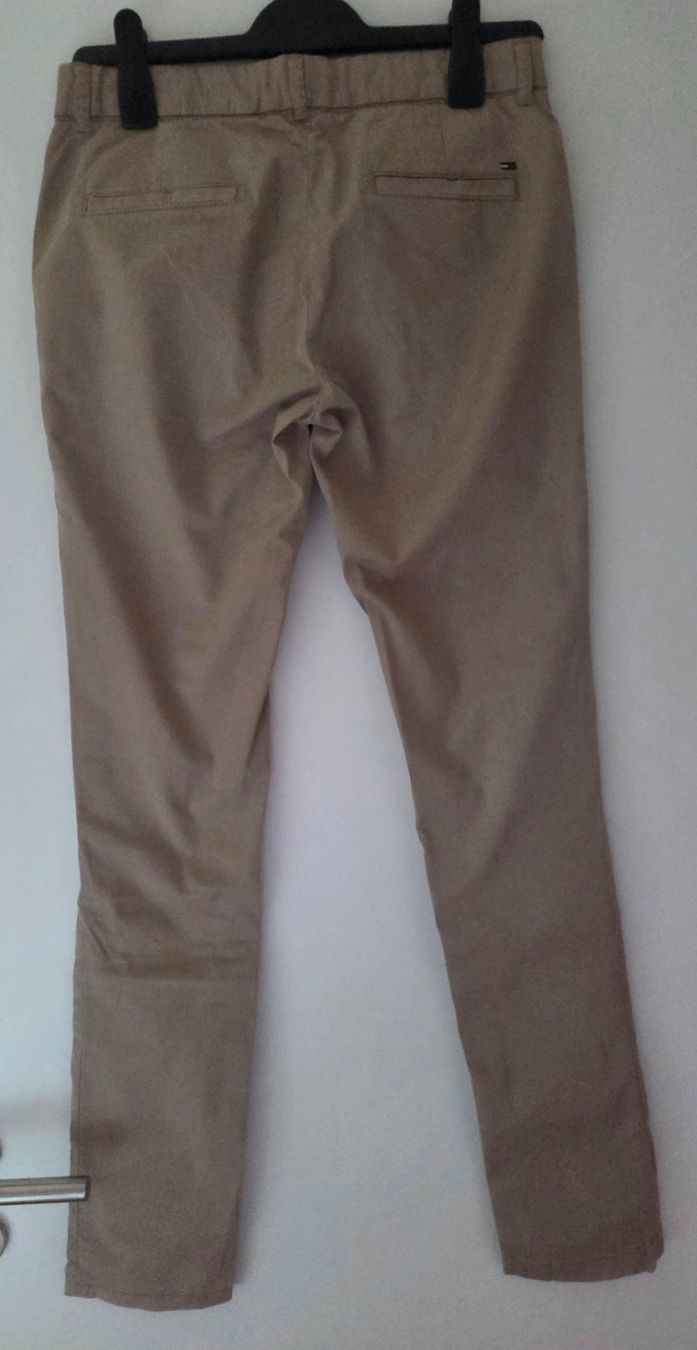 Tommy Hilfiger Pantaloni: Tommy Hilfiger Damenhose Gr. 27/34 – Usato da Engelberg venduto da ben_w6lm 2