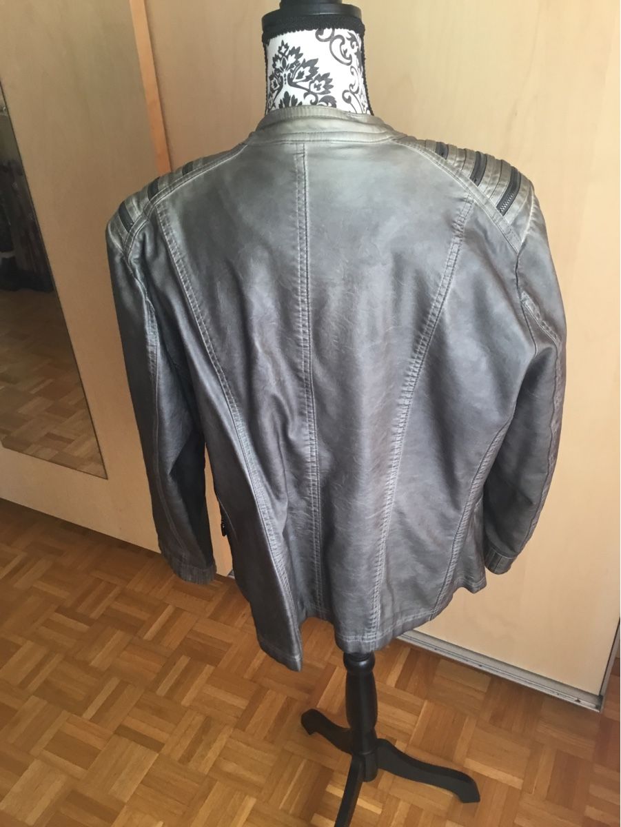 Giacche: Schöne Kunstleder Jacke Gr 48 – Nuovo (secondo la descrizione) da Endingen venduto da Warlock 1