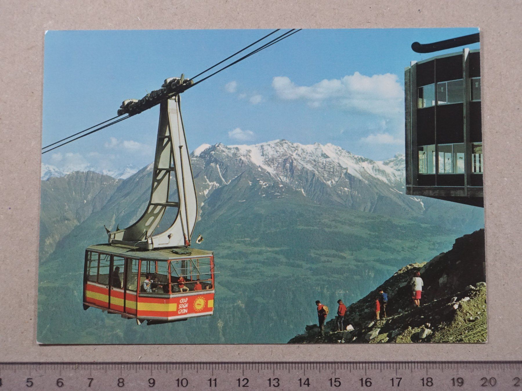 Cartoline postali: Laax / Flims, Luftseilbahn – Usato da Lenzburg venduto da fh1