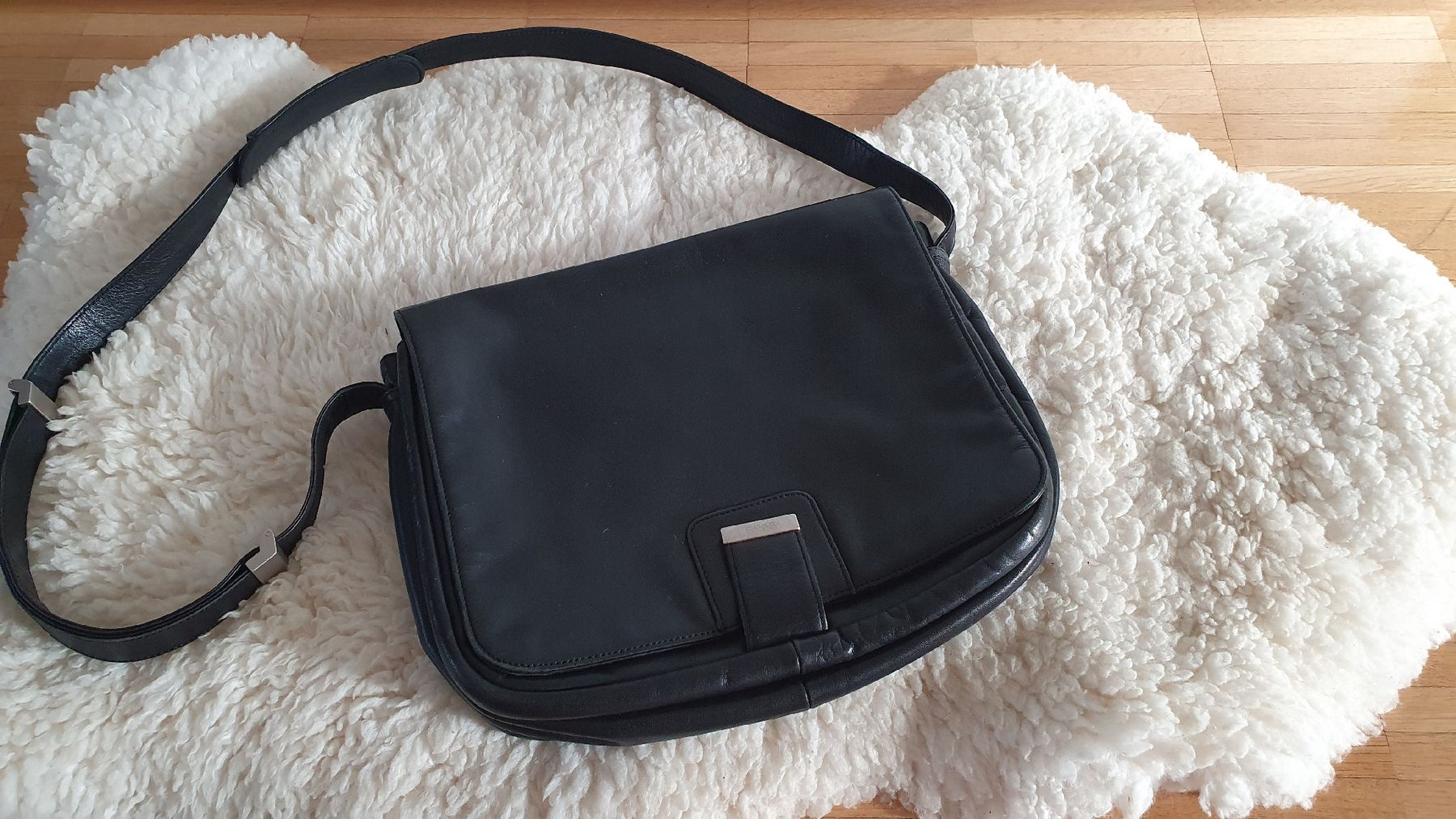 Bree Borse da donna: Schwarze Ledertasche von Bree, ein Klassiker – Usato da Laufenburg venduto da megane1959 2