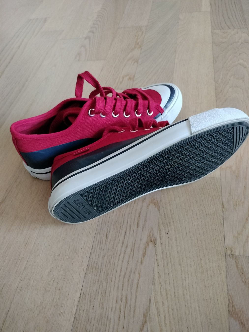 Levi's Scarpe da uomo: Levis Sneaker Gr.36 – Nuovo (secondo la descrizione) da Beringen venduto da Ms.decapoda 4