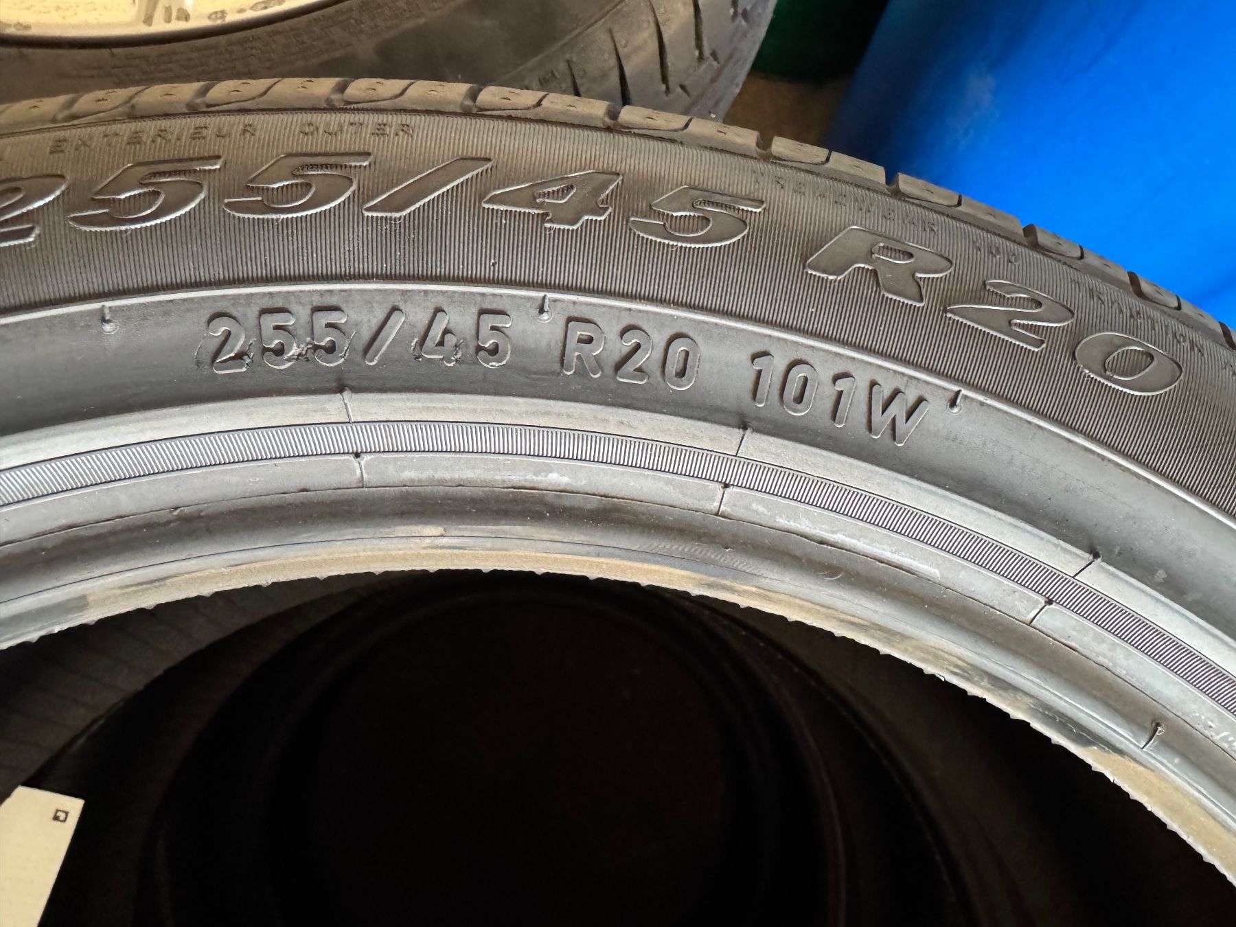 Audi Pneumatici & Ruote complete: Audi SQ5 Sommerreifen – Usato da Rotkreuz venduto da garage-wismer-ag