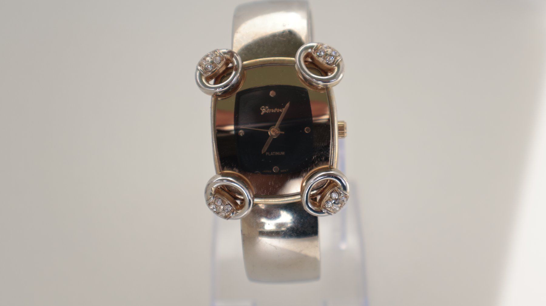 Orologi: Damen Uhr  läuft Garantie – Usato da Willisau venduto da flabastian 2