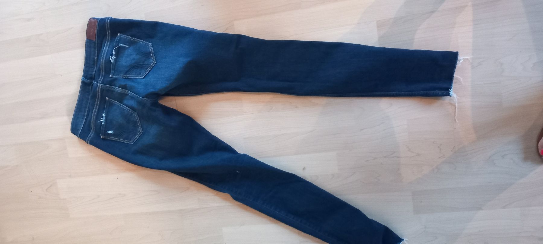 Hollister Jeans: Hollister Jeans 26/32 – Nuovo (secondo la descrizione) da Rebstein venduto da bestforyou 2