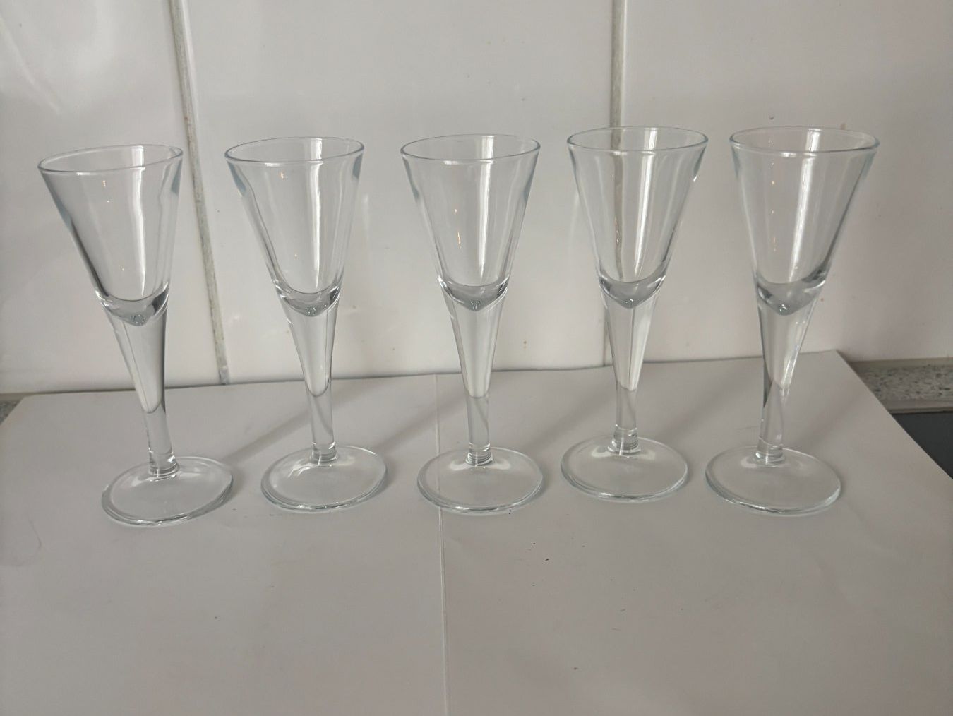 Bicchieri: Lot2/5 Stk. Cocktailglaeser/Schnapsglaeser, – Usato da Wallisellen venduto da AS.TZ. 3