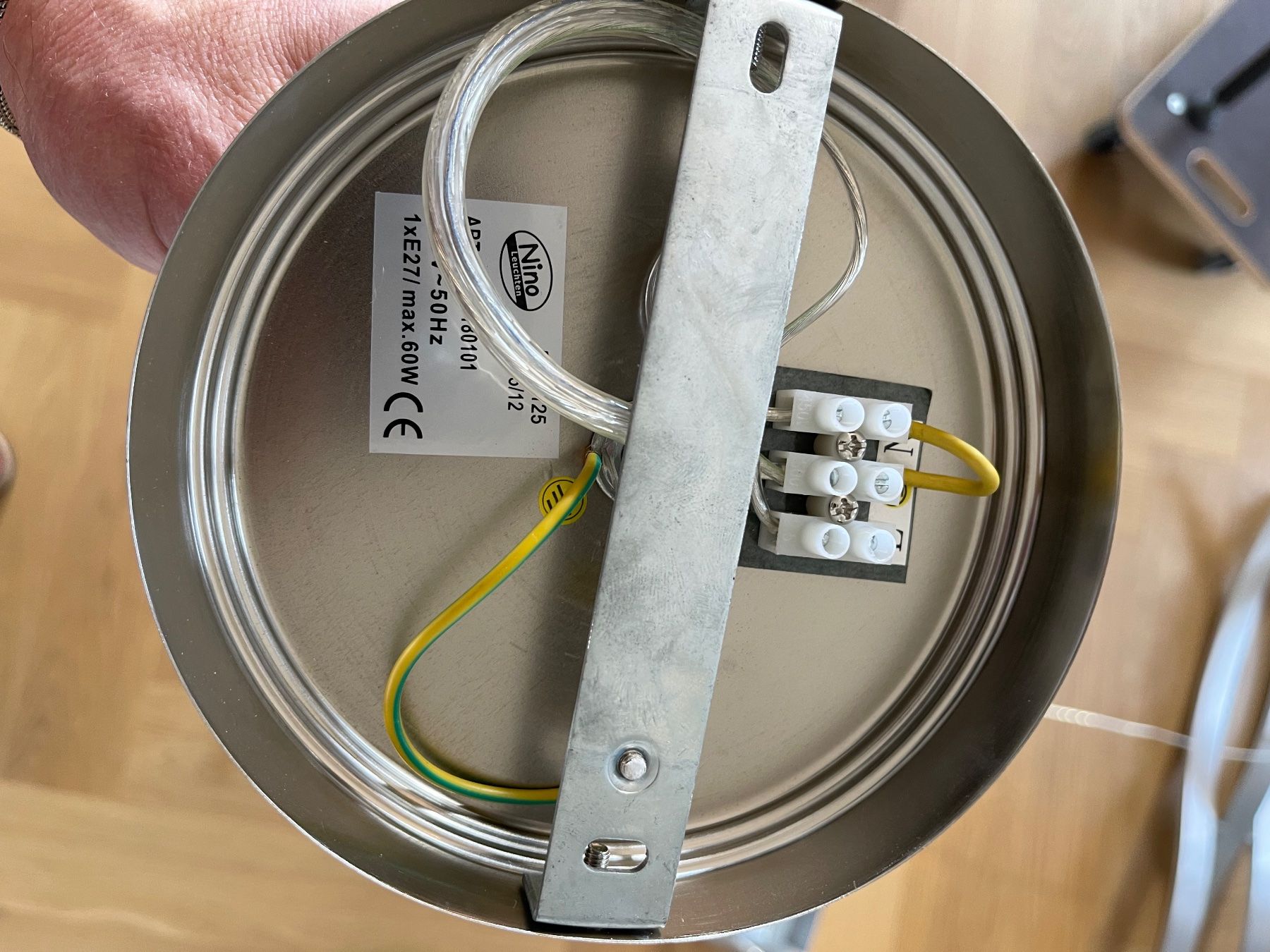 Lustres & lampes de plafonds: Deckenlampe Glühbirne ca 30 cm – D'occasion à Zürich par toniowalter 1