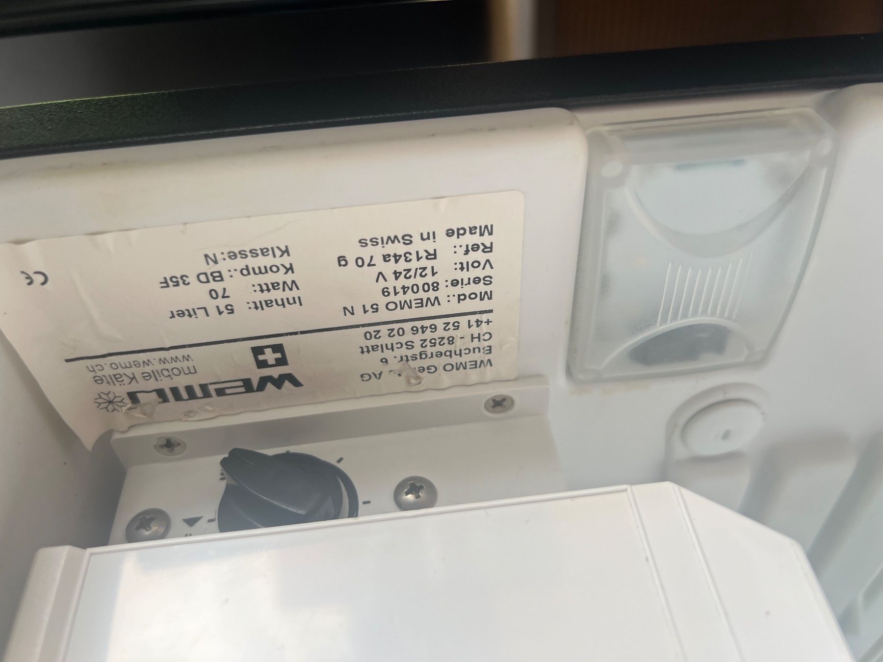 Réfrigérateurs et refroidissement: Camping Wemo Kopressor-Kühlschrank 12 v – D'occasion à Kriegstetten par Segelboot3 3