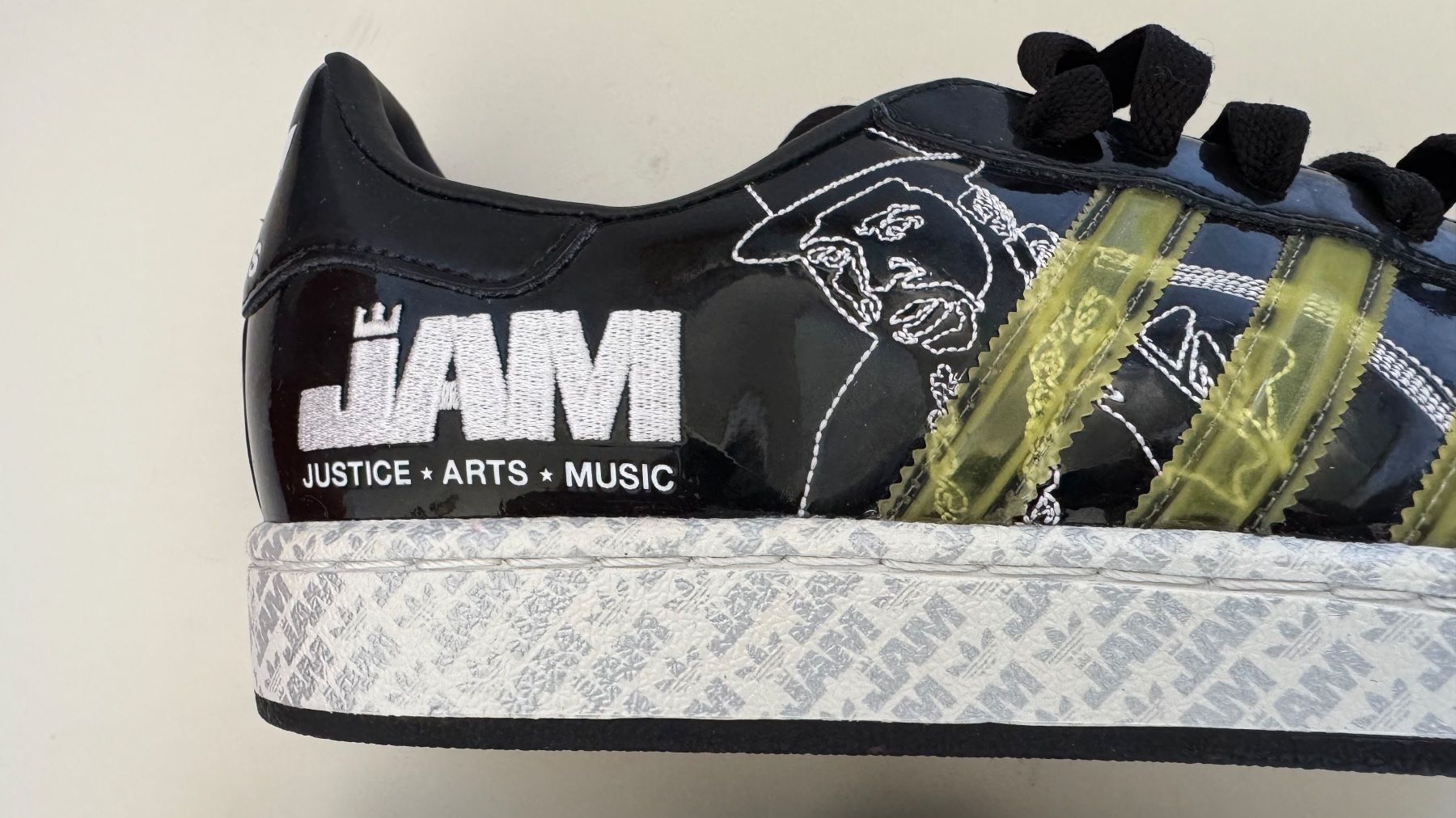 Adidas Scarpe da uomo: adidas Superstar Jam Master Jay/Run DMC/Gr. UK 8.5, Sample – Nuovo (secondo la descrizione) da Unterägeri venduto da suchebiete7 2