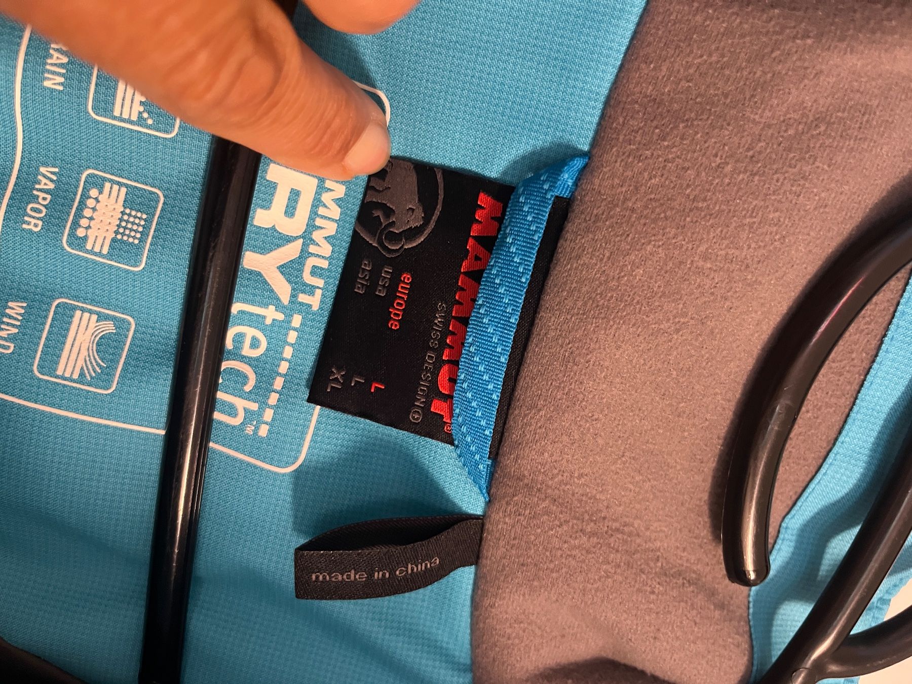 Mammut Giacche: Mammut Skijacke Damen – Usato da Therwil venduto da ReLuWin7 3