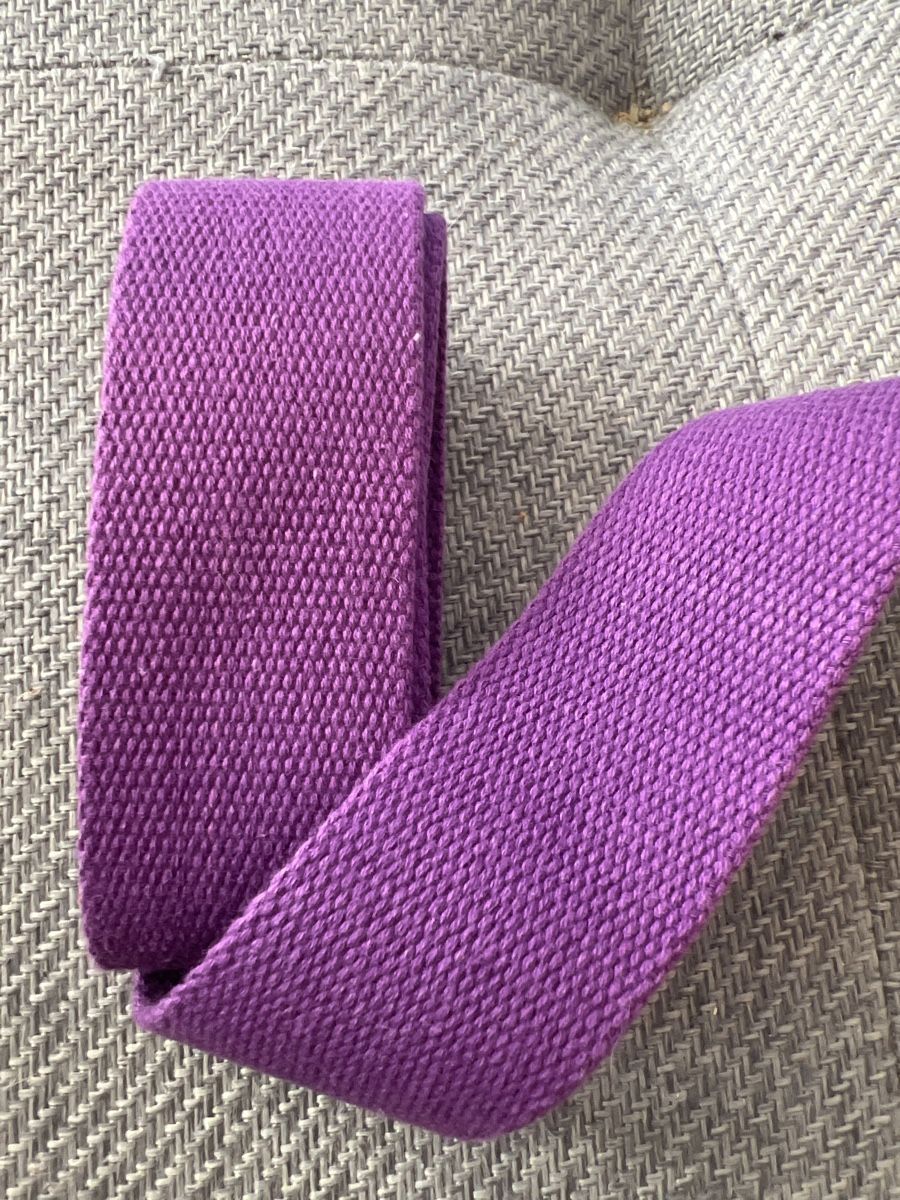 Nastri decorativi: Violettes Gurtband 4 cm x 132 cm – Nuovo e nell'imballaggio originale da Aarau venduto da Tam6 1
