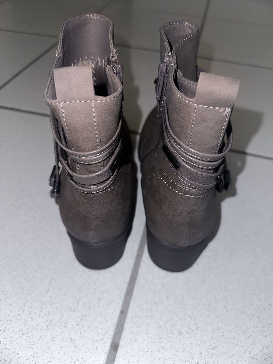 Graceland Damenschuhe: Stiefeletten Gr. 40 – Gebraucht aus Buus von 2019dp 3