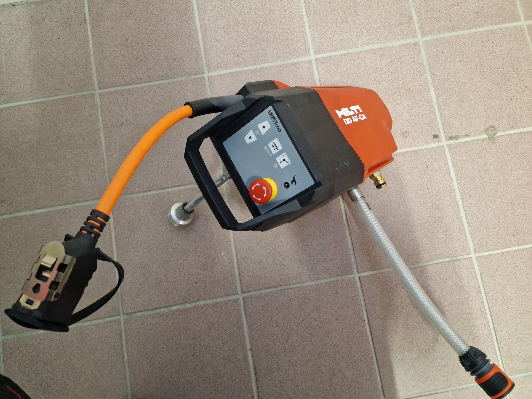 Tutte le macchine: HILTI Vorschub DD AF-CA neu – Nuovo (secondo la descrizione) da Altstätten SG venduto da DEEPY_MANN 2