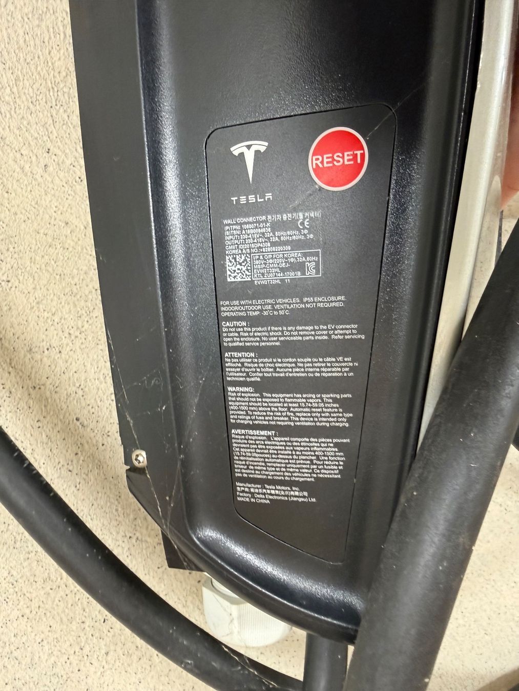 Tesla Caricabatterie: Tesla Wall Connector Gen 2 , 3-phasig, 7.5 Meter Ladekabel – Usato da Wollerau venduto da qua_hw62 2
