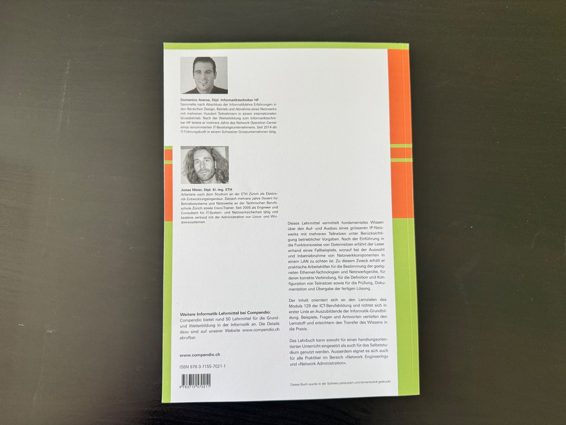 Libri: Informatik Modul 129: LAN-Komponenten in Betrieb nehmen – Usato da Löhningen venduto da santafe06 1