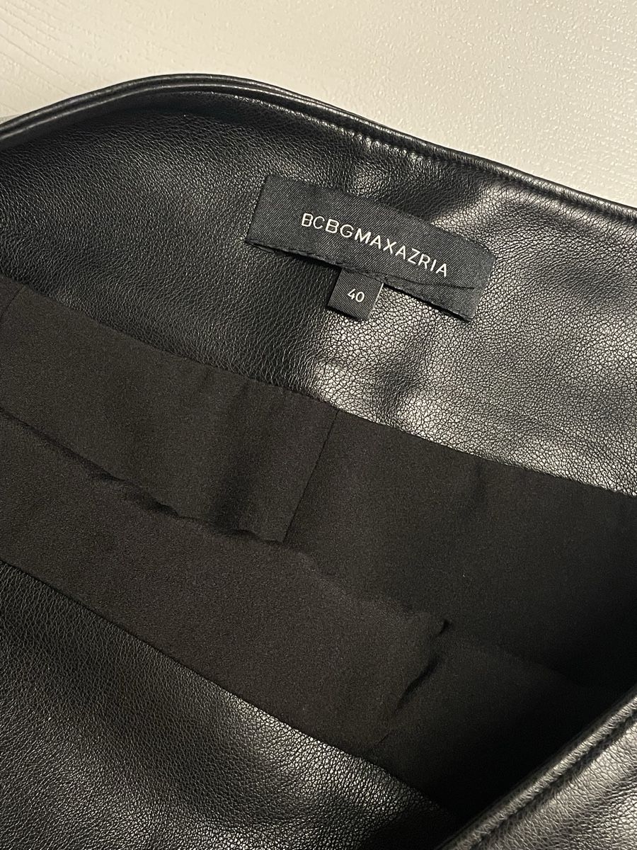 Röcke: Black Faux Leather Mini Skirt – Neu (gemäss Beschreibung) aus Zürich von bncmgg 2