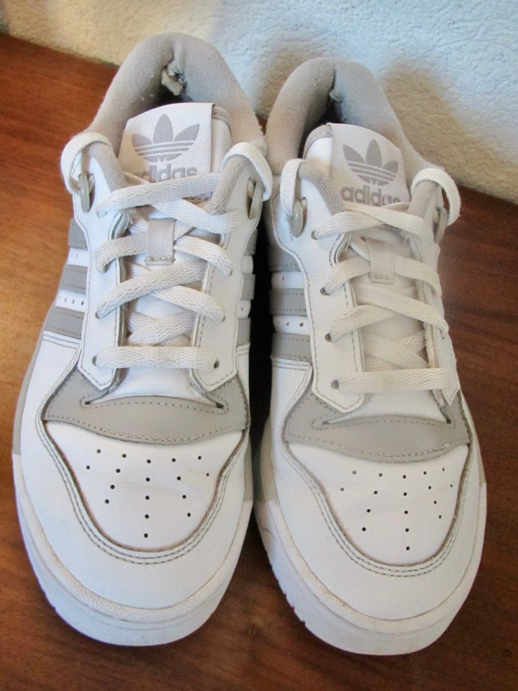 Adidas Scarpe da uomo: BASKETS ADIDAS  38,5  N' 6 – Usato da Murten venduto da Selliot 2